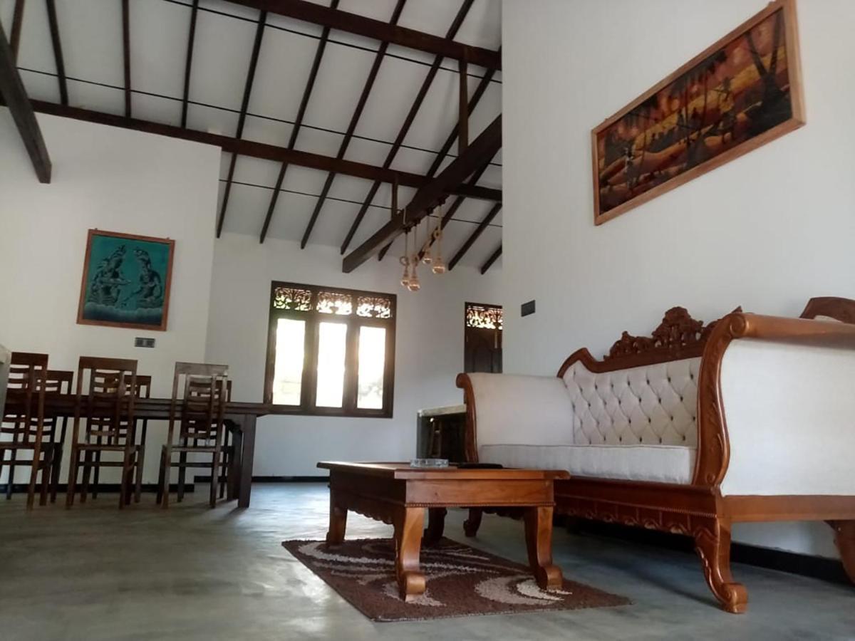 Villa Conch By Om Hikkaduwa Exterior photo